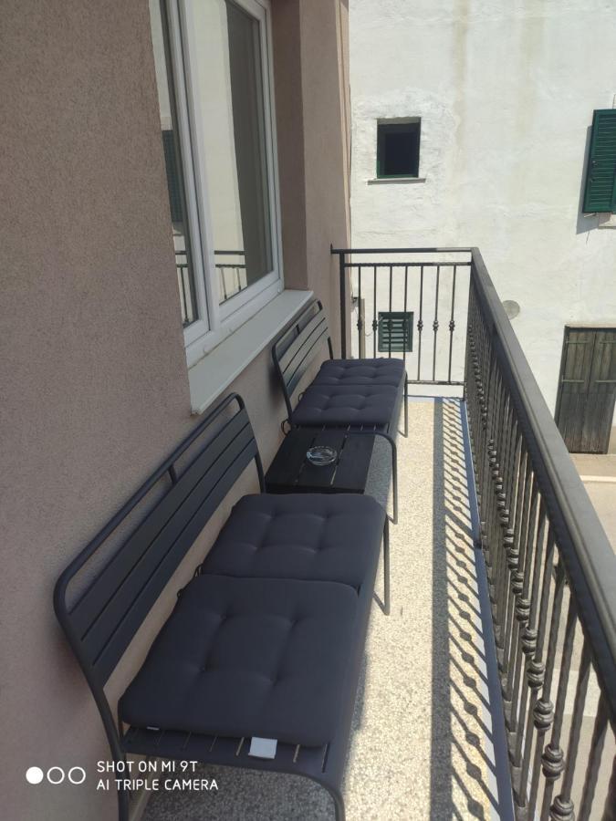 Apartment Sandra Vodice Extérieur photo